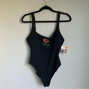 NWT Vintage Sunset Beach Sunflower Bodysuit